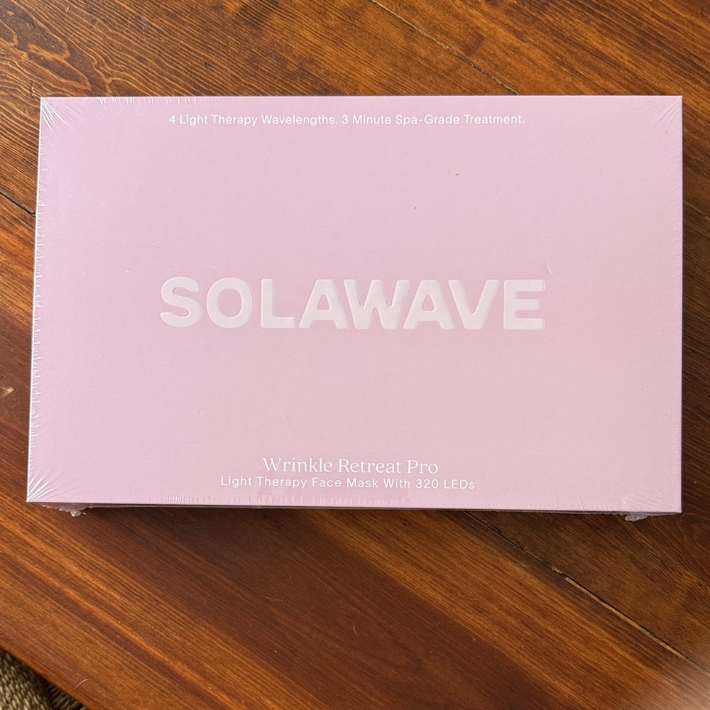 Brand New Solawave red Light Therapy Face Mask